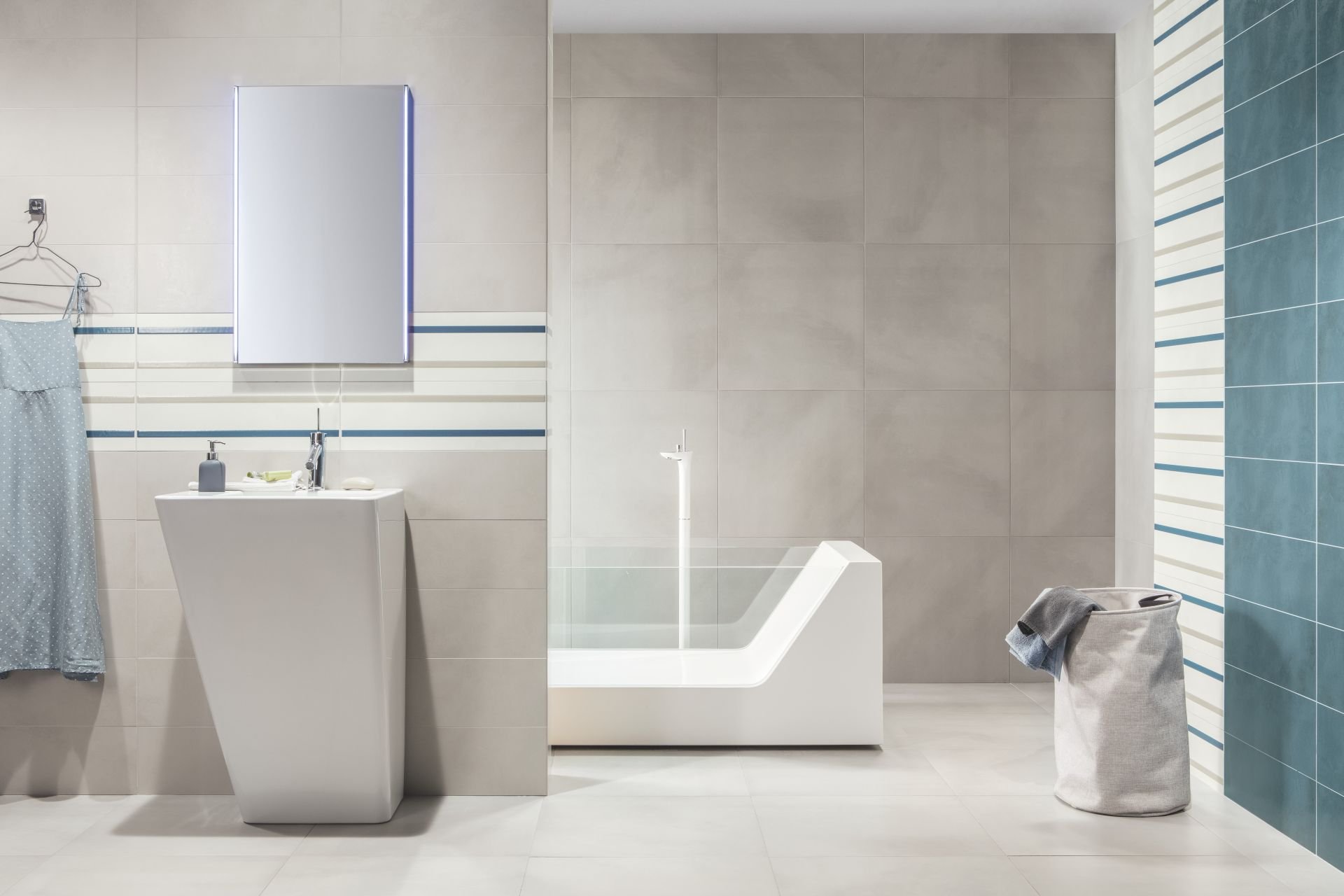 #RAKO #Blend #Obklady a dlažby #Koupelna #Klasický styl #modrá #Matný obklad #Velký formát #350 - 500 Kč/m2 #new #šedá 